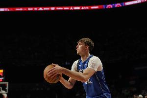 徐静雨：弗拉格纯属是个水货 乌度卡常规赛应限制KD不多于25分钟