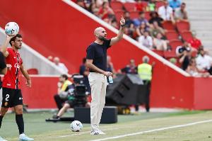 塞尔塔主帅：这次被判手球是我们倒霉，巴萨表现更好，与裁判无关