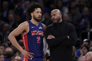 10月30日以来战绩：活塞7-0第1 湖人6-1第2 雷霆/掘金/火箭均5-1