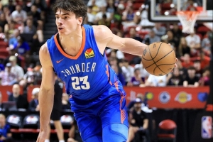 巴恩海泽：在我被选中后 哈滕是第一个发短信欢迎我的雷霆队友