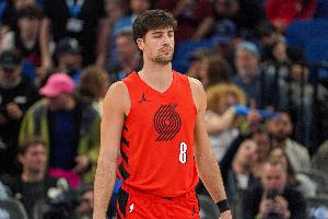 开拓者VS魔术裁判报告：全场1次漏判 漏吹阿夫迪亚抢篮板犯规