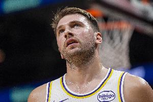 效率太低！东契奇半场13中4拿到11分5板4助1断 4失误&正负值-27