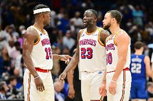 背靠背打马刺！科尔：库巴追都能出战 这基于他们昨天仅打20分钟