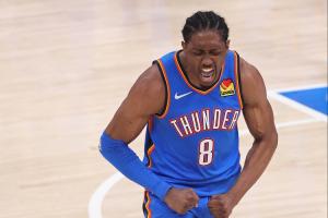 别忘了我啊！杰伦威全美直播抢话筒：我还在打球！我发誓！