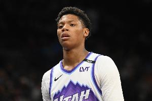 继续成长！5号秀贝利13中8&三分7中4拿到21分5板3助2断