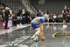 库里上脚科比6！美球迷震惊：耐克哨库里来了！WTF这场70分！