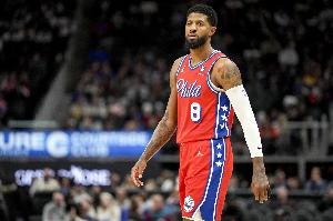 复出还得找状态！乔治上半场6中2得7分3板1助1帽 三分3中1