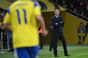 有备无患吗瑞典6场小组赛2平4负一场没赢，靠欧国联进附加赛